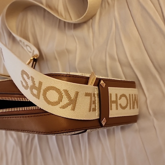 Michael Kors monogram shoulder bag - Picture 4 of 5